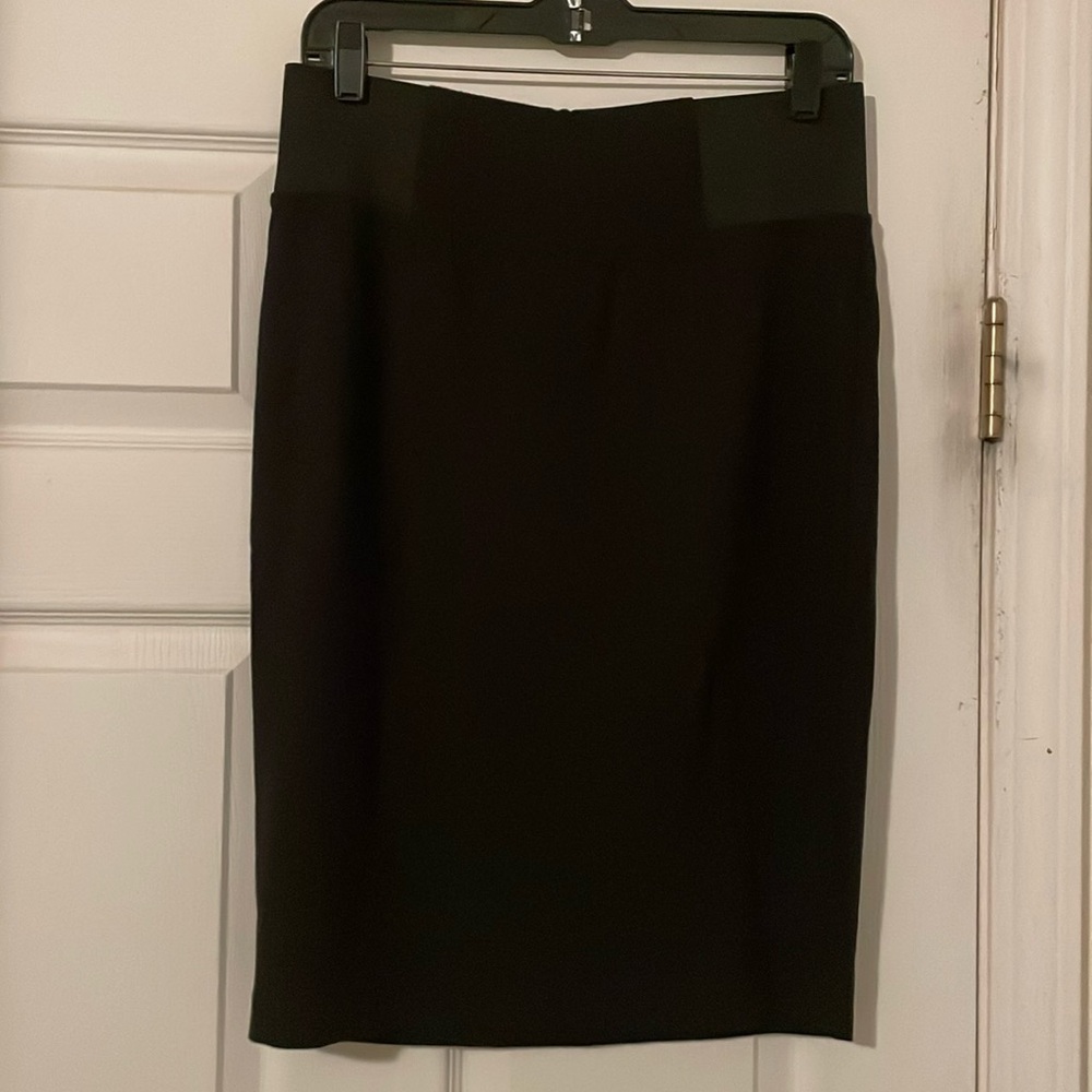 Maurice’s Ladies Pencil Skirt Size Medium Like New